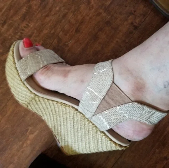 Matt Berson Golden snake wedges 10 NIB - Picture 2 of 10